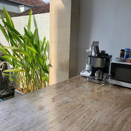 Chua Guest House Canggu Екстериор снимка