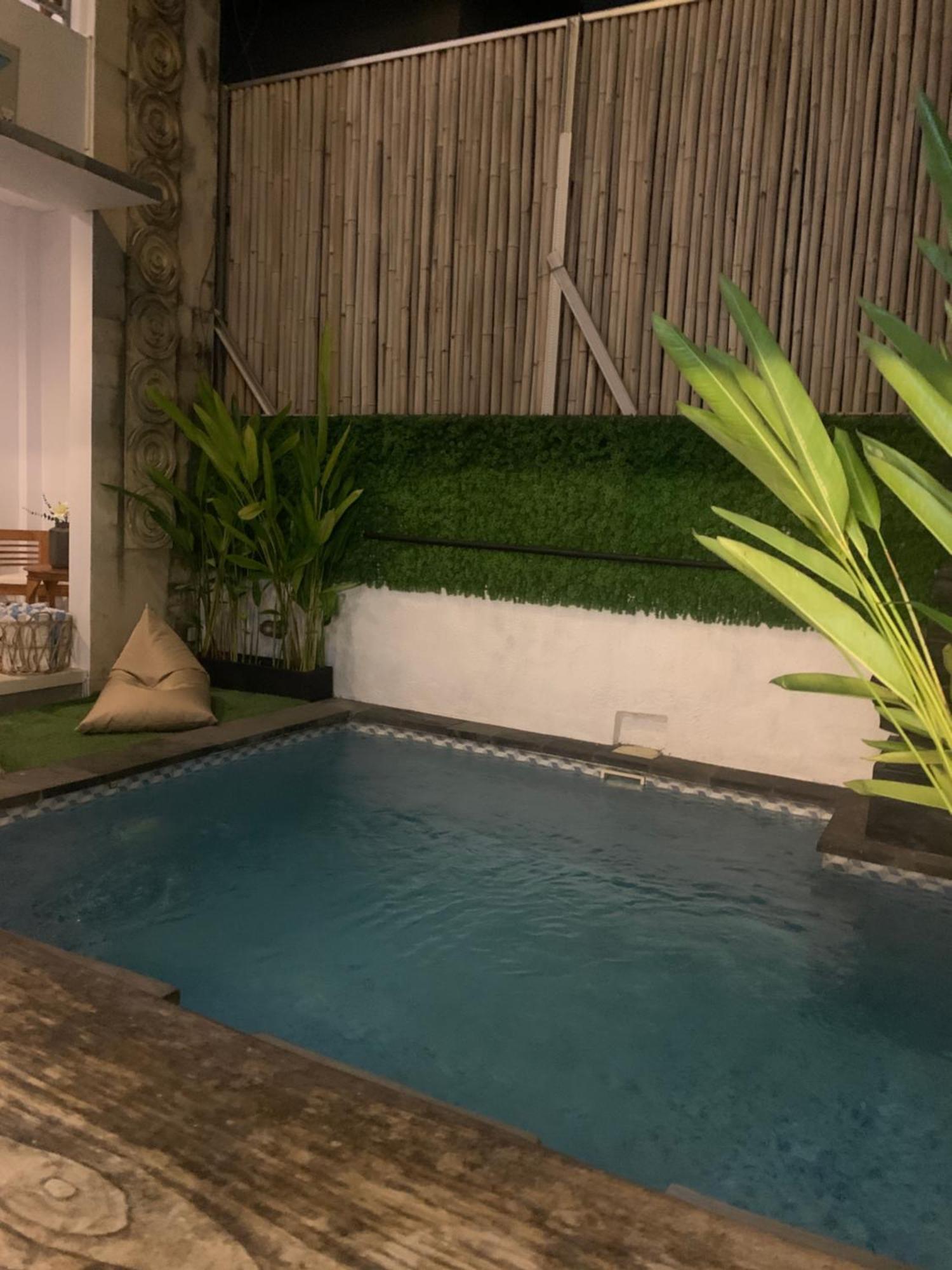 Chua Guest House Canggu Екстериор снимка