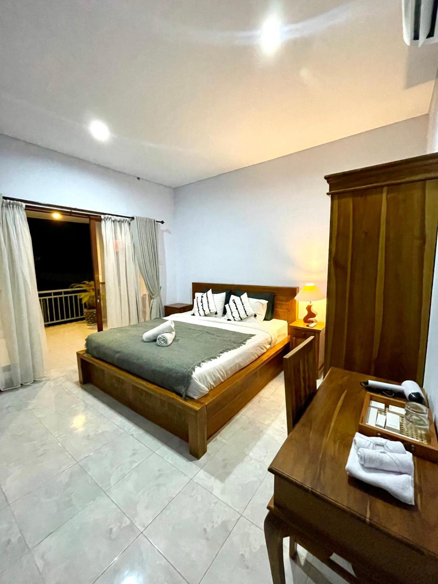 Chua Guest House Canggu Екстериор снимка